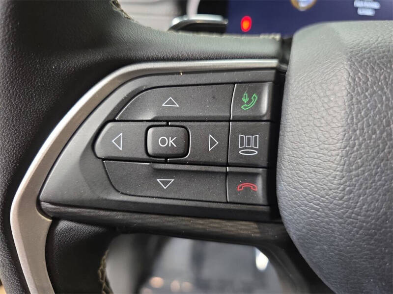 2023 Jeep Grand Cherokee L Altitude