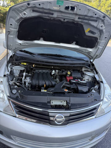 2012 Nissan Versa 1.8 S