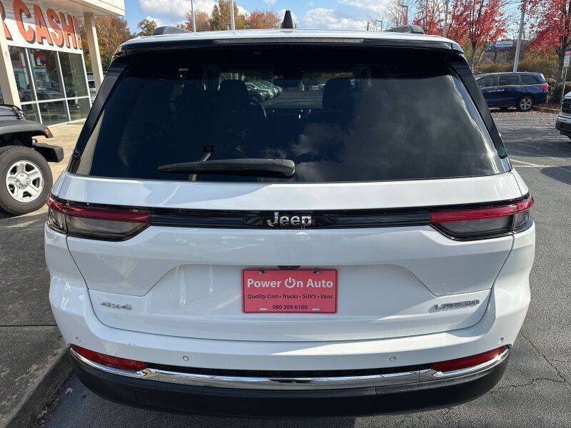 2023 Jeep Grand Cherokee Laredo