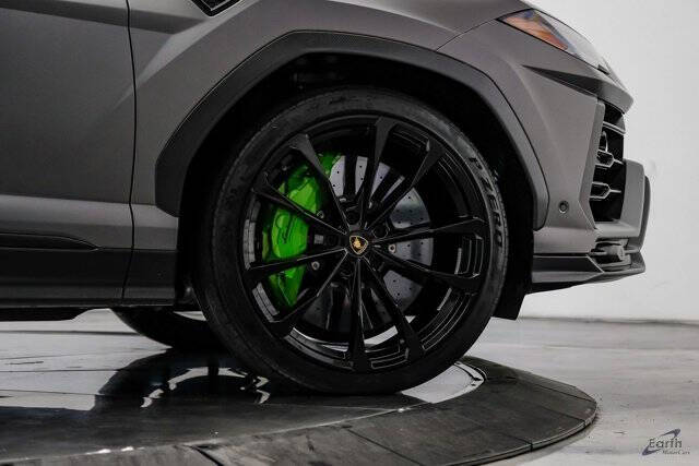 2022 Lamborghini Urus