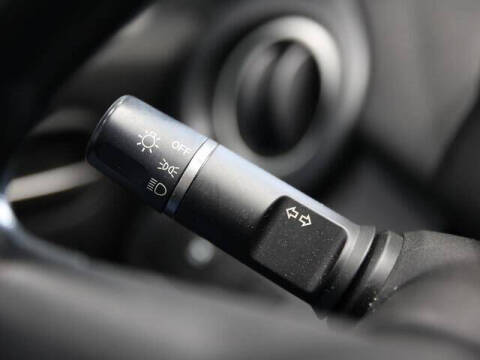 2011 Mazda MAZDA2 Touring