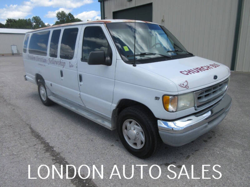 2001 Ford E-Series E-350 SD XLT