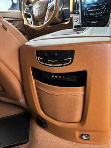 2015 Cadillac Escalade Platinum