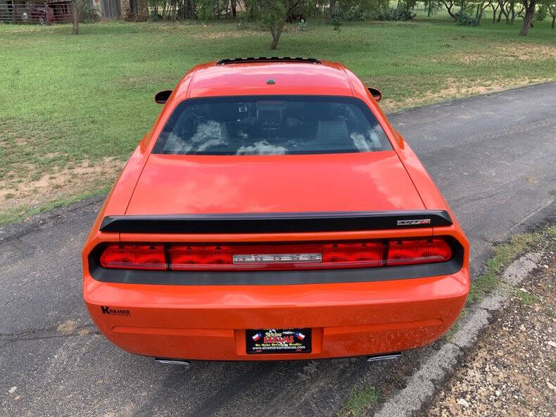 2008 Dodge Challenger SRT8