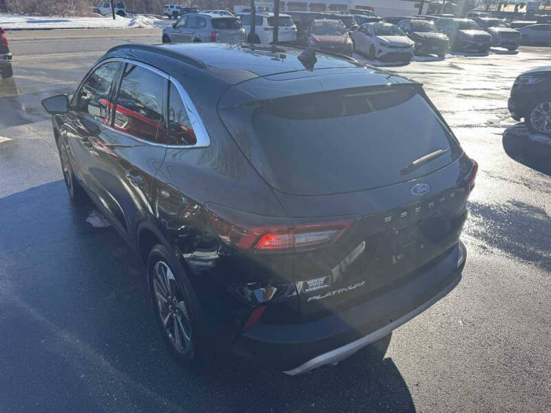 2024 Ford Escape Platinum