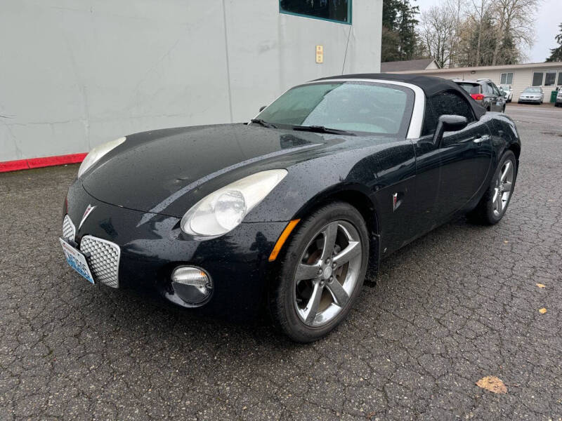 Used 2007 Pontiac Solstice Base with VIN 1G2MB35B87Y110205 for sale in Kirkland, WA