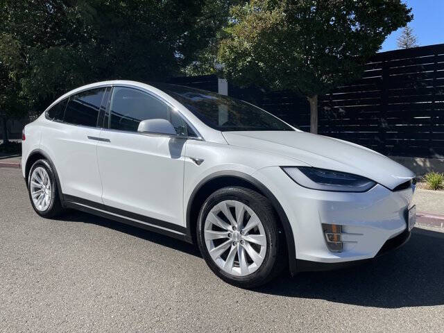 2020 Tesla Model X Long Range