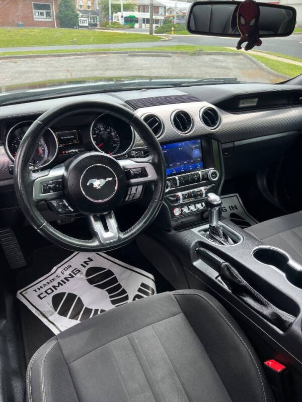 2019 Ford Mustang EcoBoost Premium