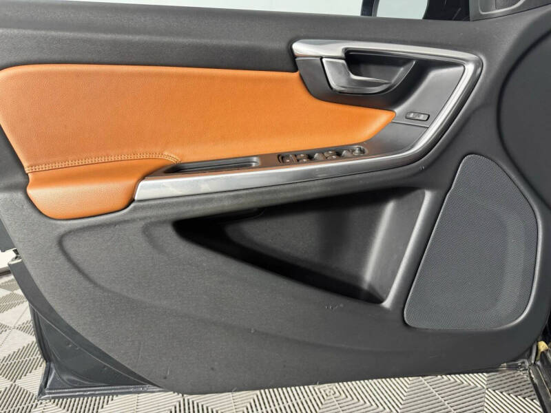 2015 Volvo S60 T5 Premier