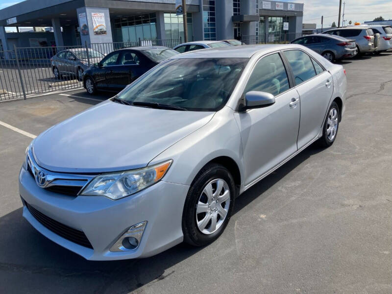 2012 Toyota Camry Hybrid for sale at Vision Auto Sales in Sacramento CA