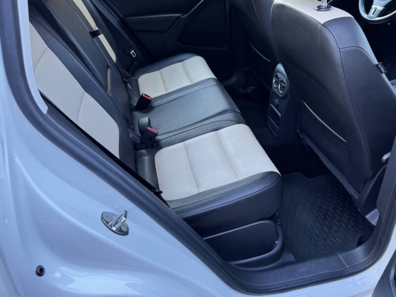 2017 Volkswagen Tiguan 2.0T S 4Motion