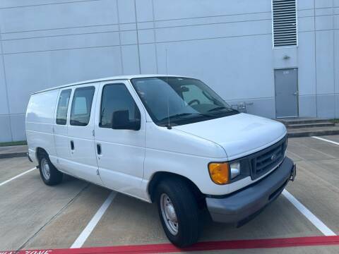 2006 Ford E-Series for sale at TWIN CITY MOTORS in Houston TX