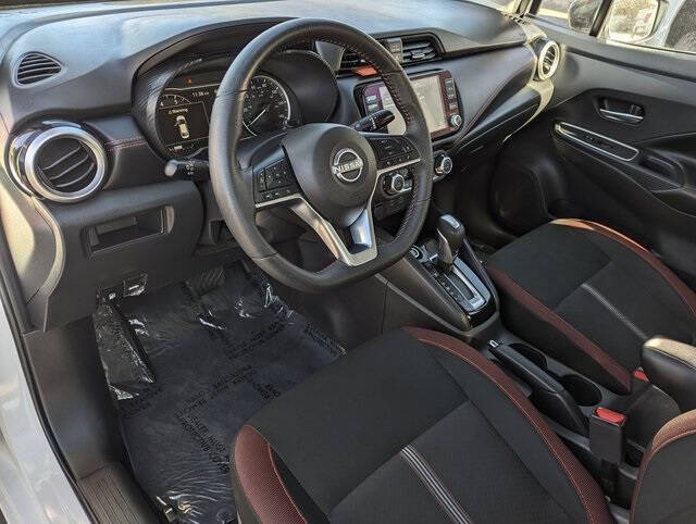 2025 Nissan Versa SR