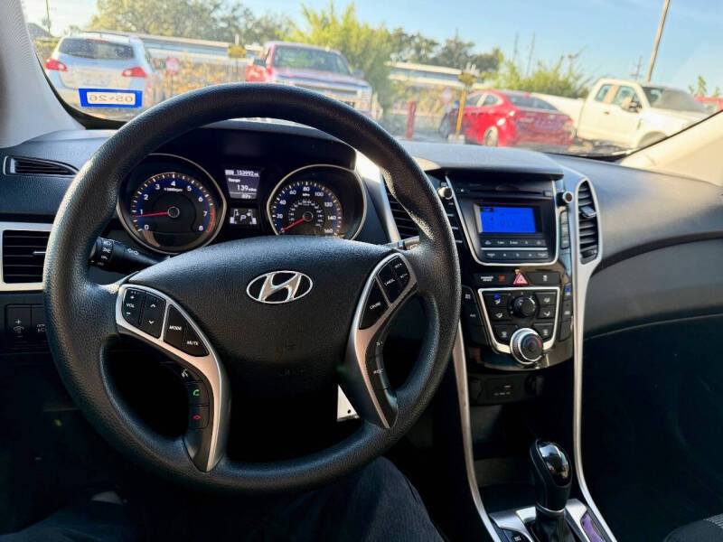 2017 Hyundai Elantra GT