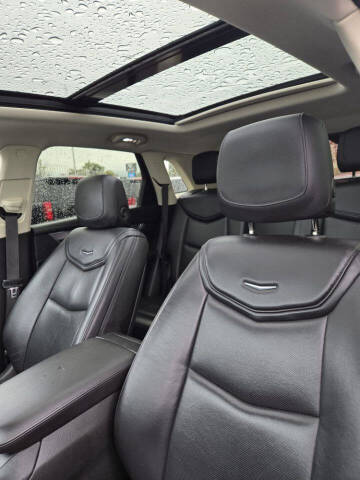 2017 Cadillac XT5 Premium Luxury