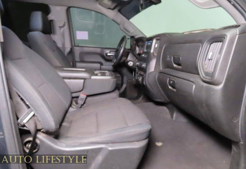 2019 Chevrolet Silverado 1500 Custom