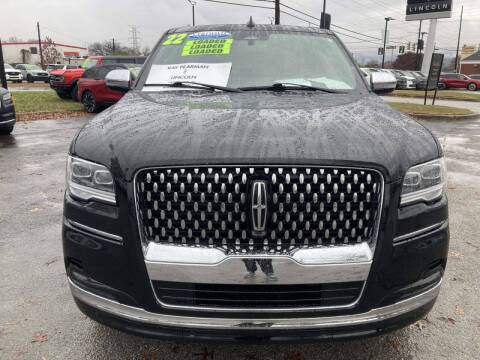2022 Lincoln Navigator Black Label