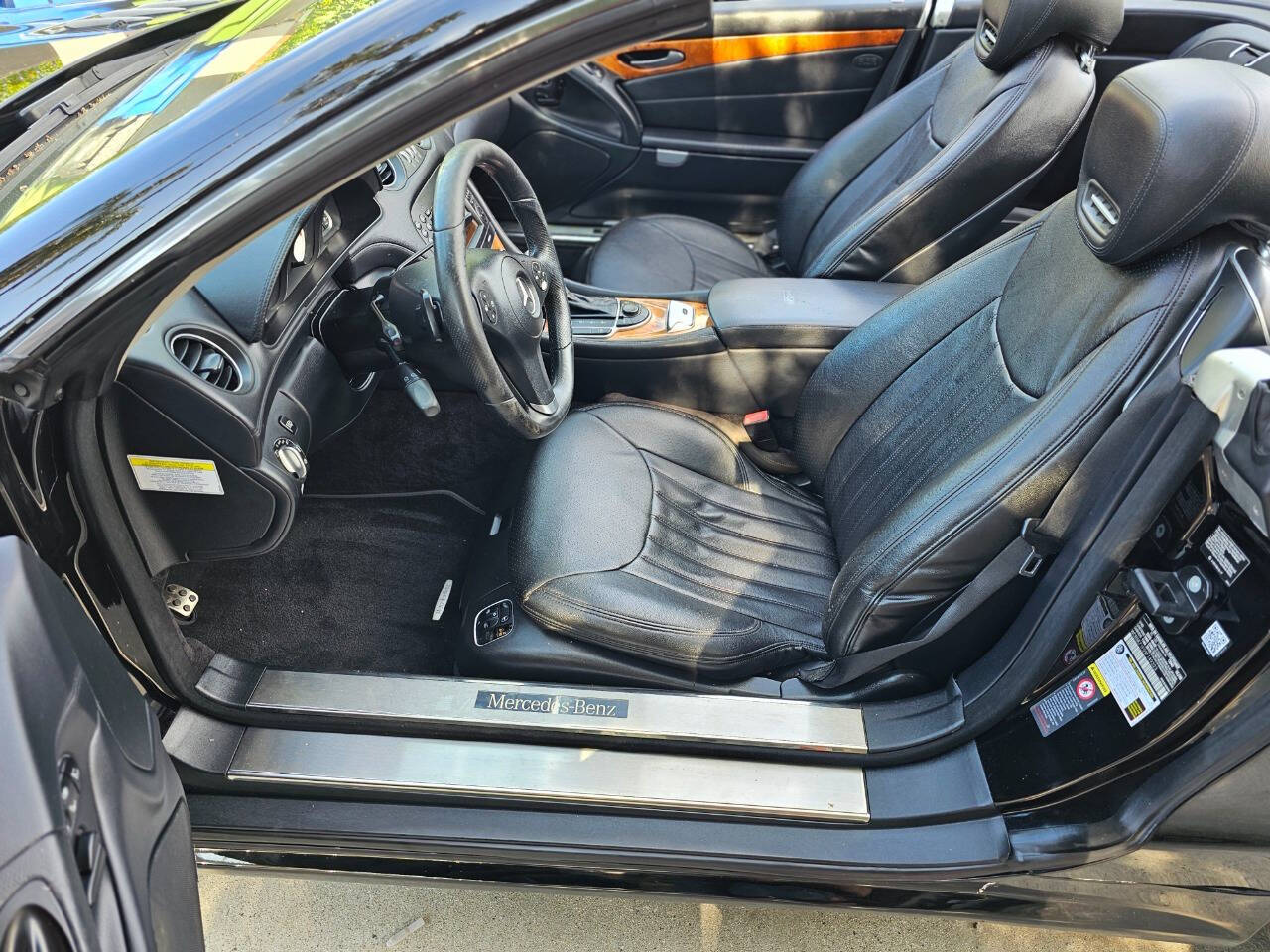 2009 Mercedes-Benz SL-Class 31