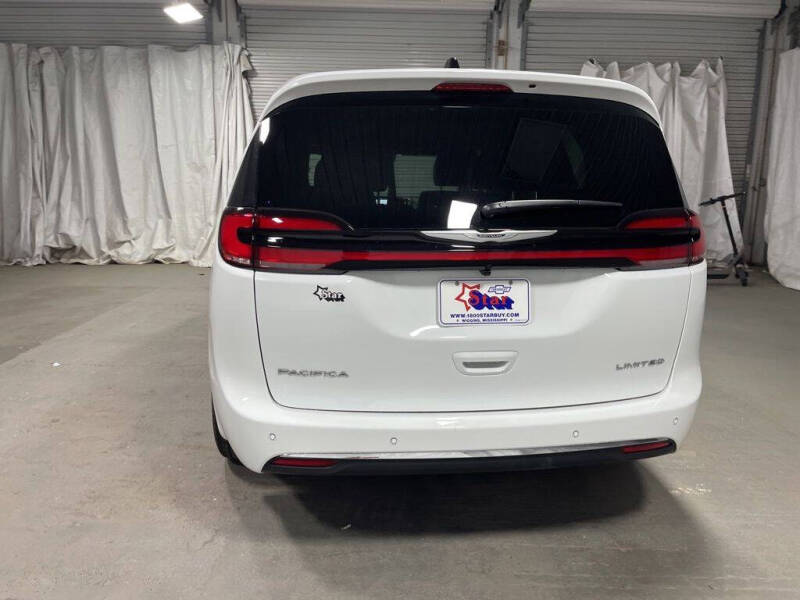2026 Chrysler Pacifica Limited