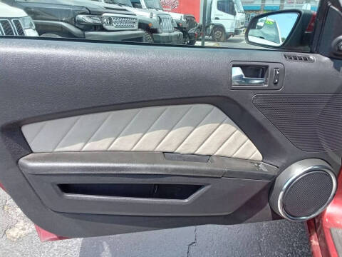 2014 Ford Mustang V6 Premium