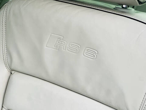 2003 Audi RS 6 quattro