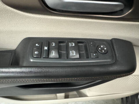 2017 Chrysler Pacifica LX