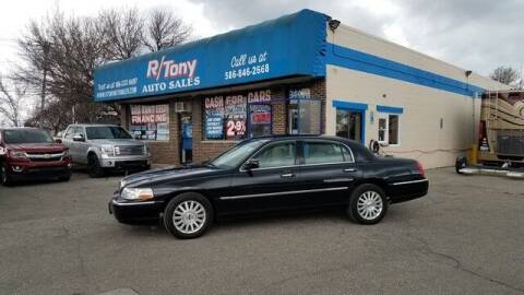 2004 Lincoln Town Car for sale at R Tony Auto Sales in Clinton Township MI