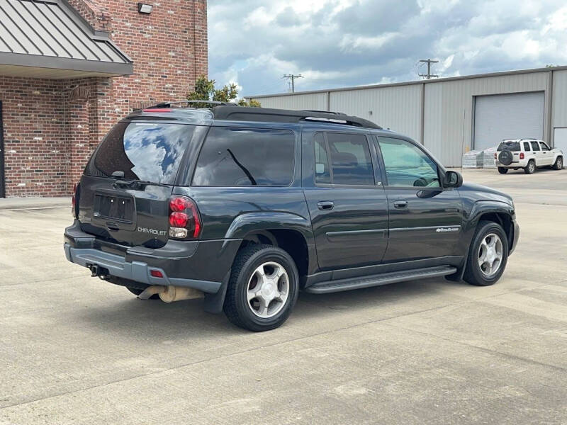 2004 Chevrolet TrailBlazer EXT LT