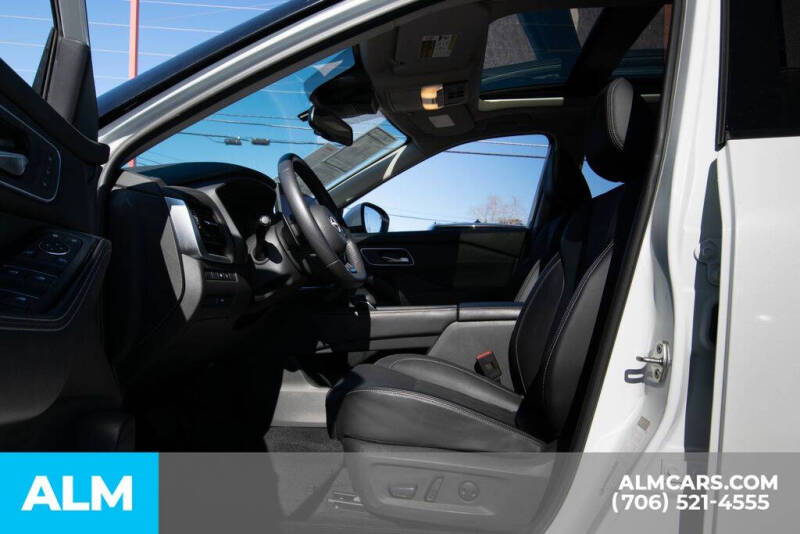 2024 Nissan Rogue Platinum