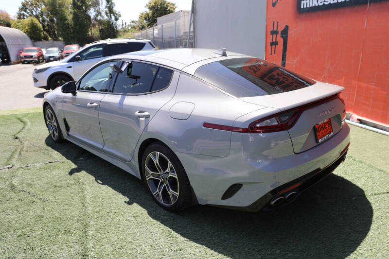 2021 Kia Stinger