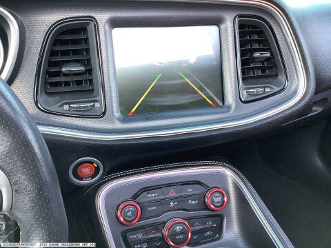 2015 Dodge Challenger SRT 392