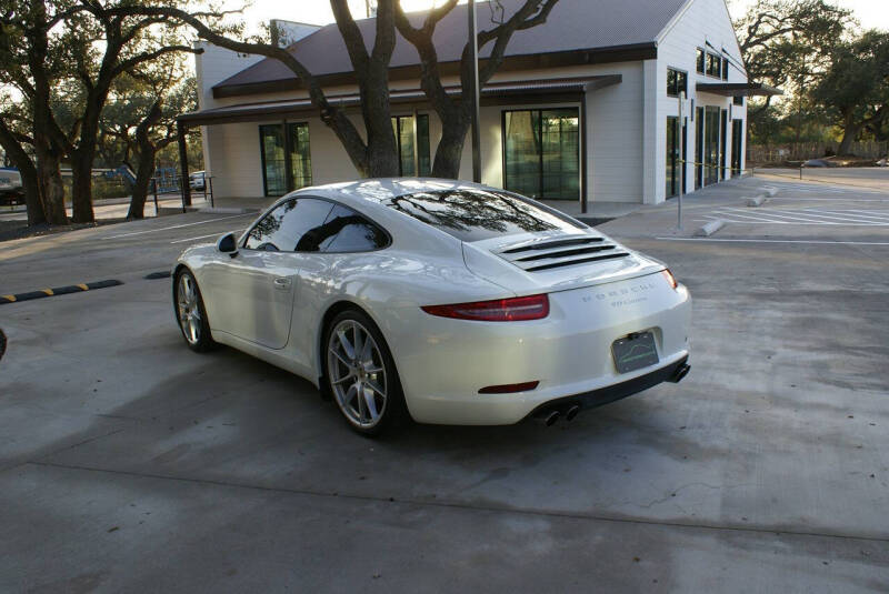 2013 Porsche 911 Carrera