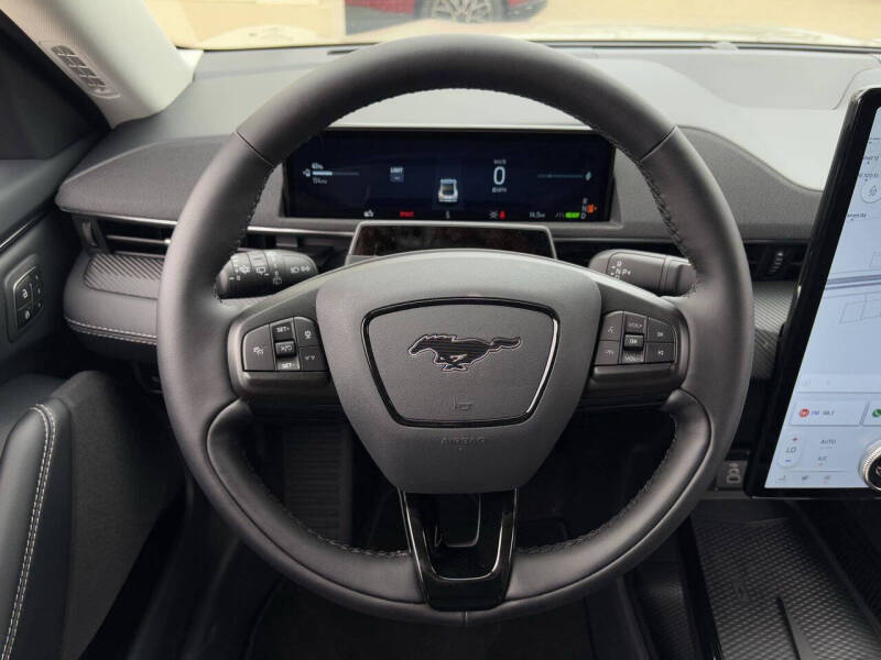 2025 Ford Mustang Mach-E Select