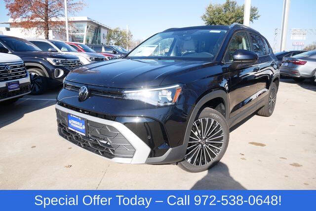 Used 2025 Volkswagen Taos SE with VIN 3VVSC7B25SM012234 for sale in Lewisville, TX