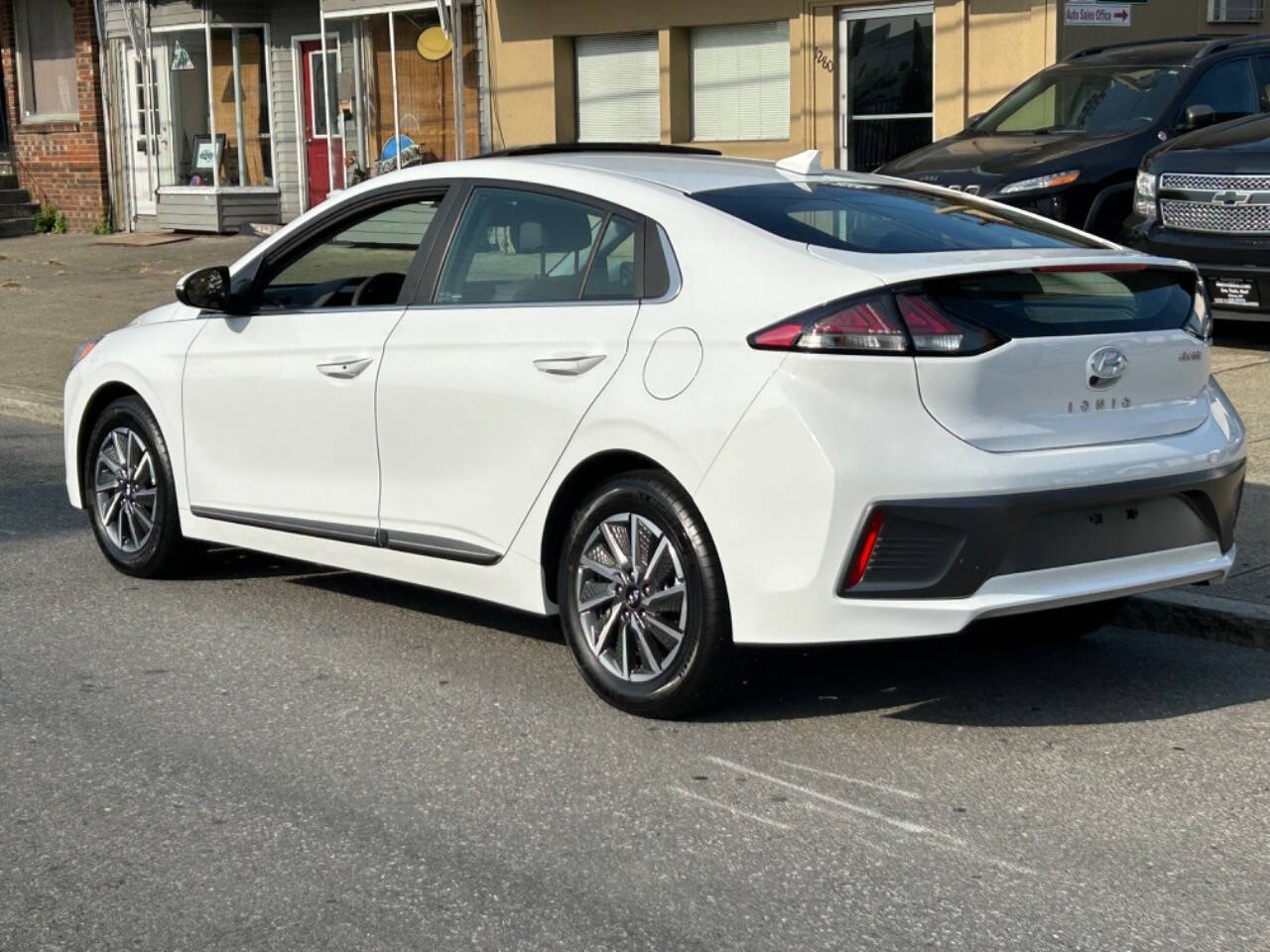 2021 Hyundai IONIQ Electric for sale at Metro Mike Trading & Cycles in Menands, NY