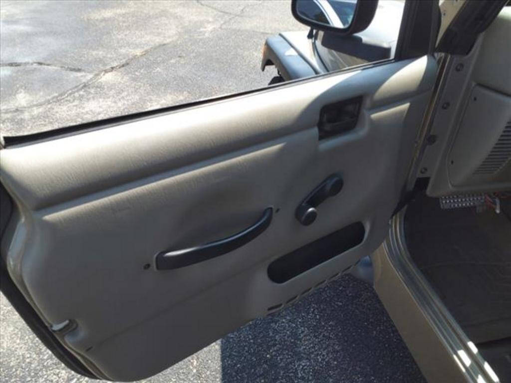 2004 Jeep Wrangler for sale at MOORE BROTHERS in Oxford, MS