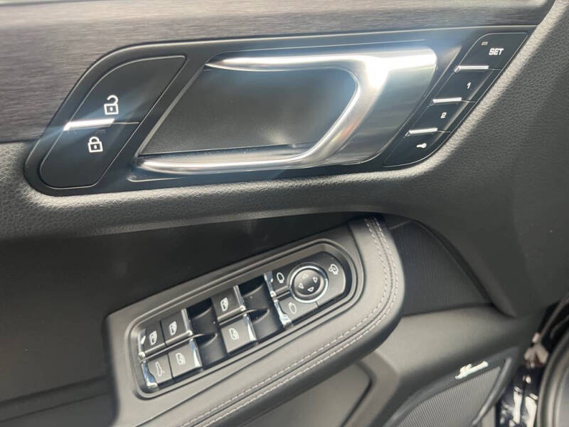 2024 Porsche Macan GTS