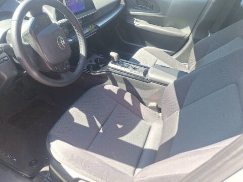 2024 Toyota Prius LE