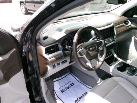 2021 GMC Acadia SLT