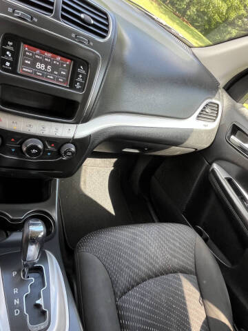 2019 Dodge Journey SE