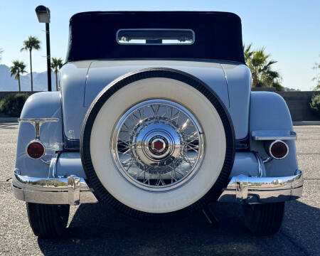 1932 Packard Deluxe 8
