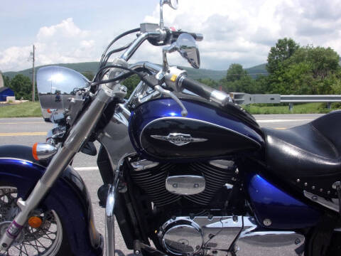 2005 Suzuki Boulevard
