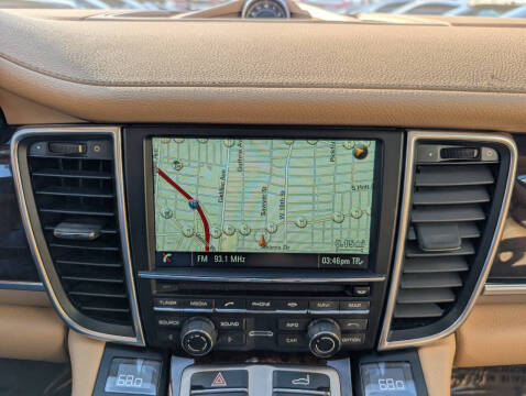 2016 Porsche Panamera S