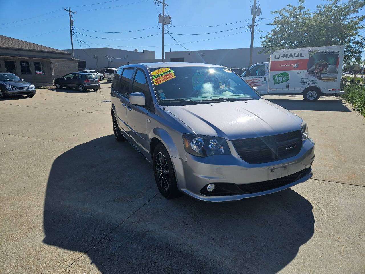 Pewter 2014 Dodge Grand Caravan SXT 30th Anniversary 4dr Mini-Van 1