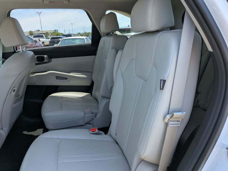 2024 Kia Sorento EX