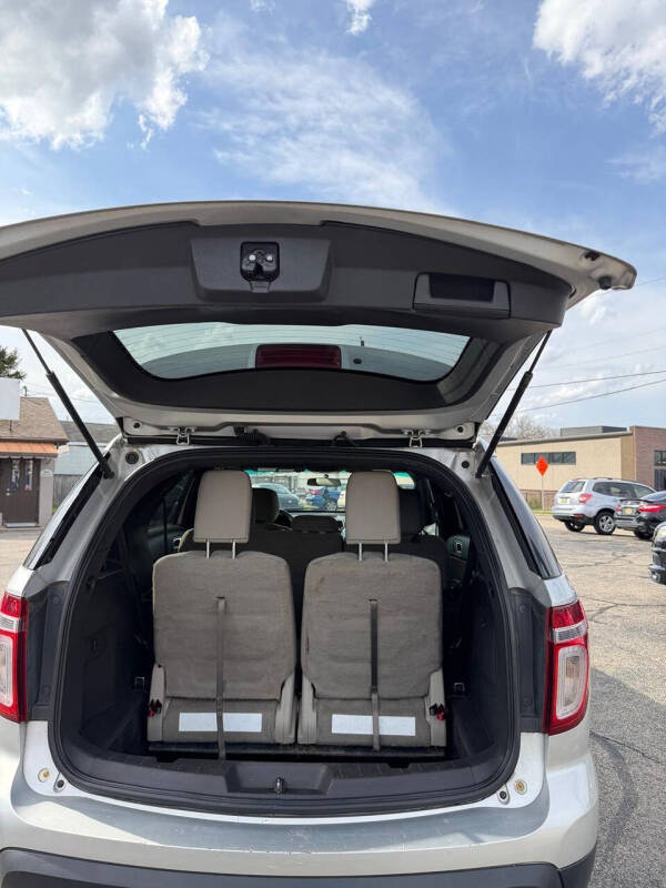 2015 Ford Explorer