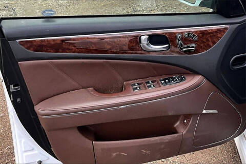 2014 Hyundai Equus Signature