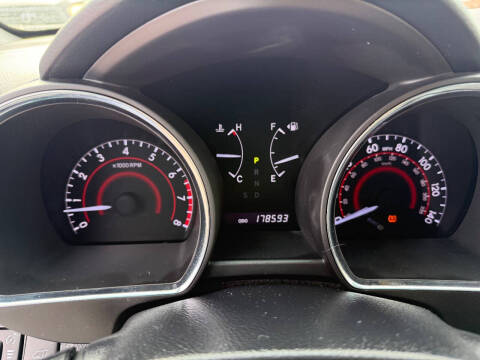 2013 Toyota Highlander SE