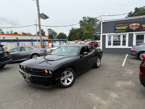 2023 Dodge Challenger SXT