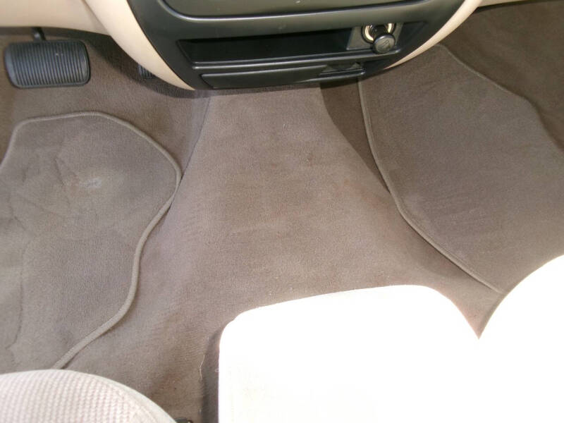 2001 Ford Taurus SES